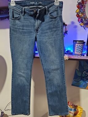 Old Navy Women’s Medium Blue Boot Cut Jeans
